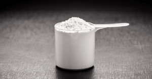 ¿La creatina causa retención de líquidos o aumento de peso?